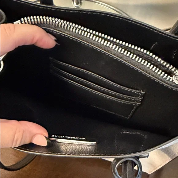 Michael Kors Mercer Crossbody Lather Gray Bag - Picture 8 of 13